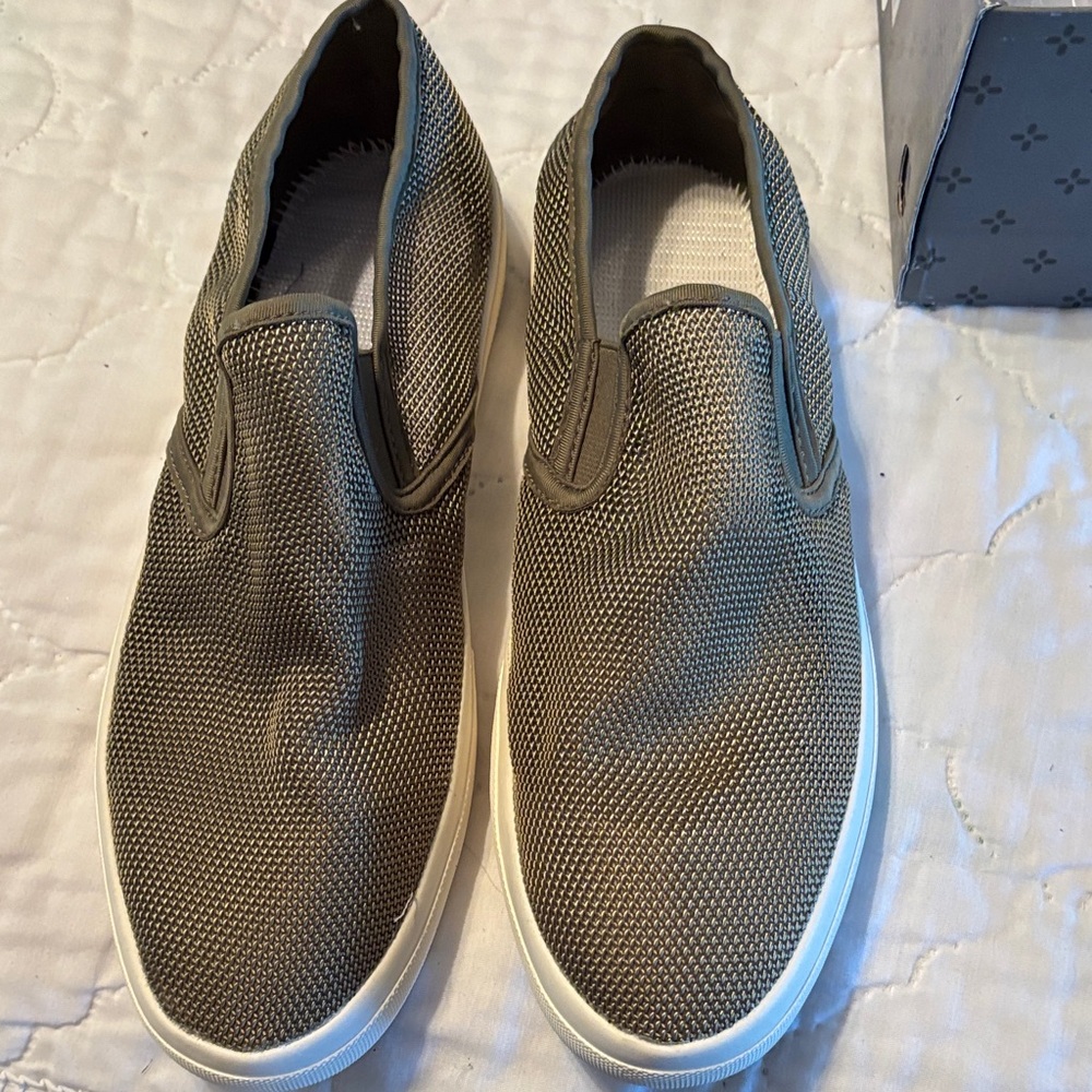 Sun + Stone Men's Slip-On Loafers - Olive